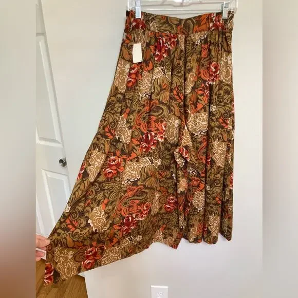 Vintage Deadstock Leslie Fay Sportswear Wide Leg Crop Culottes in Fall Floral - Picture 5 of 10